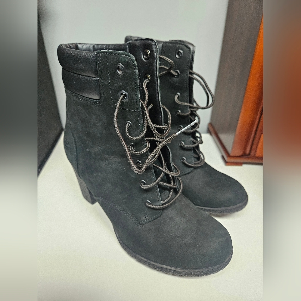 Timberland Women's Black Lace-Up Boots